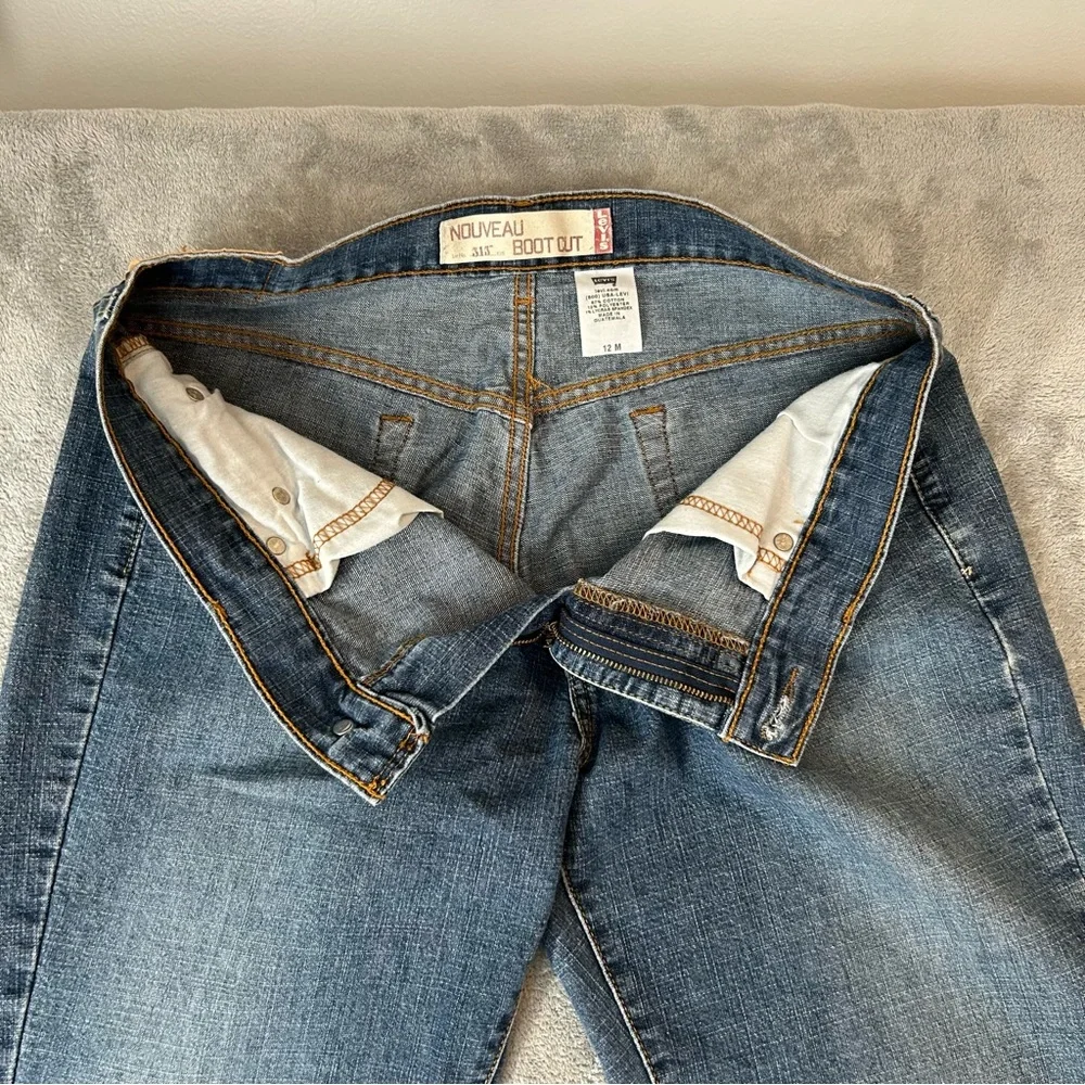 Vintage‎ Levi's 515 Nouveau Boot Cut Jeans Women's Sz 12 M Blue Med Wash Denim